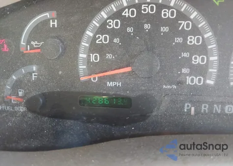 2001 Ford F-150 King Ranch Edition/Lariat/Xlt from USA, damaged, VIN 1FTRW08L21KA41983